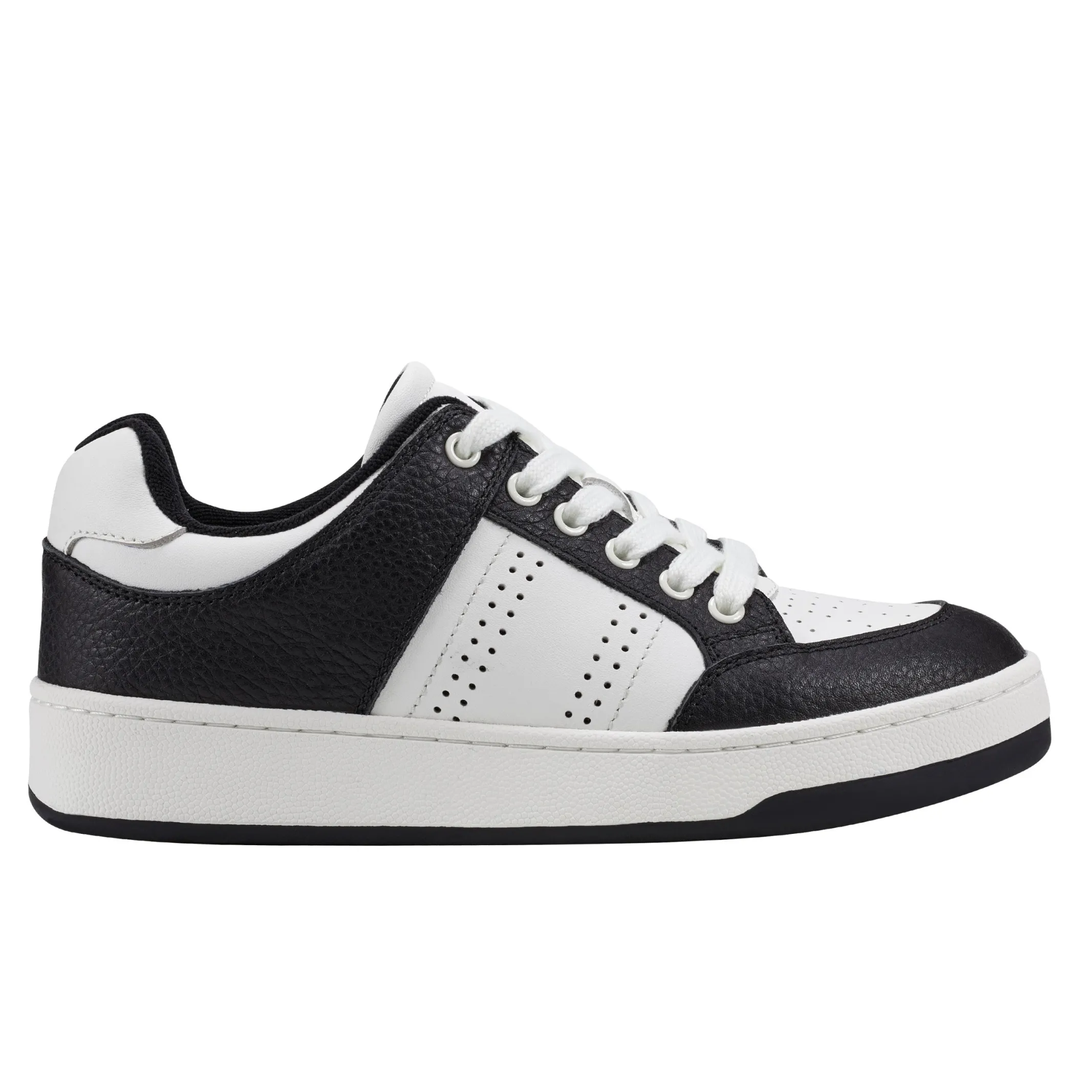 Outlet Marc Fisher Flynnt Laceup Sneaker White/Black